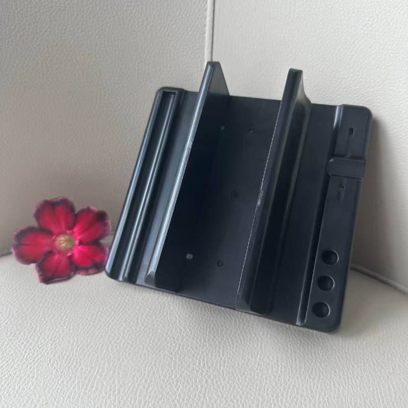 Laptop Accessories Design - Expandable Vertical Laptop Stand Multi-angle Adjustable
