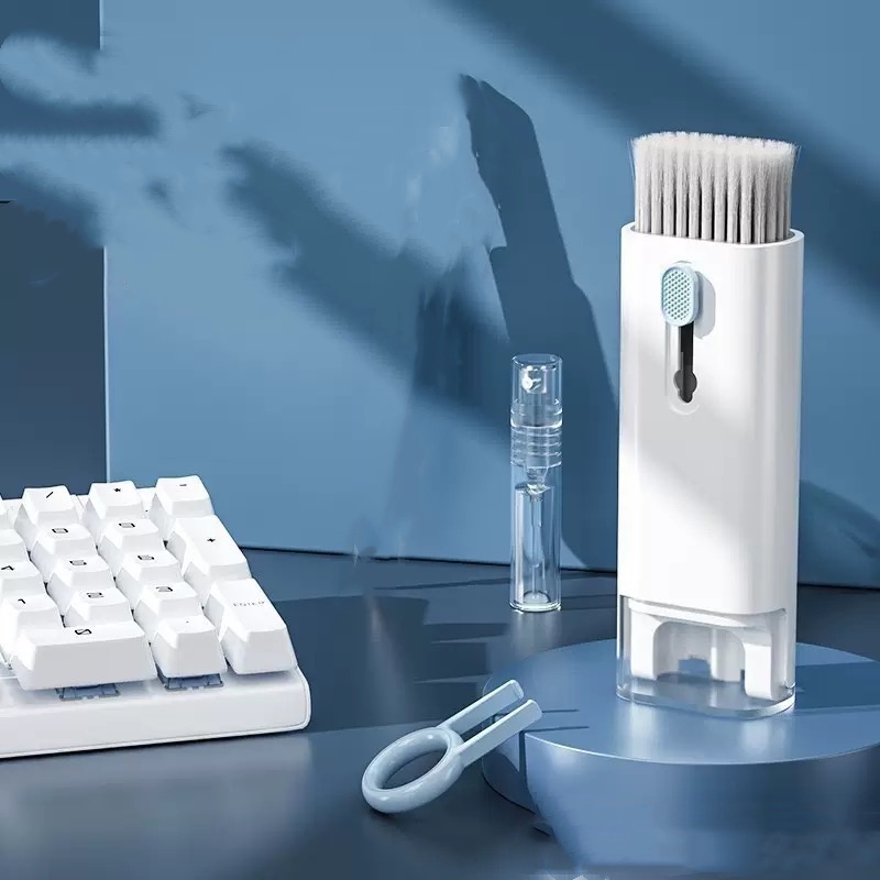 7 in 1 Cleaning Kit Computer K - Laptop Extra Accessories avis et prix